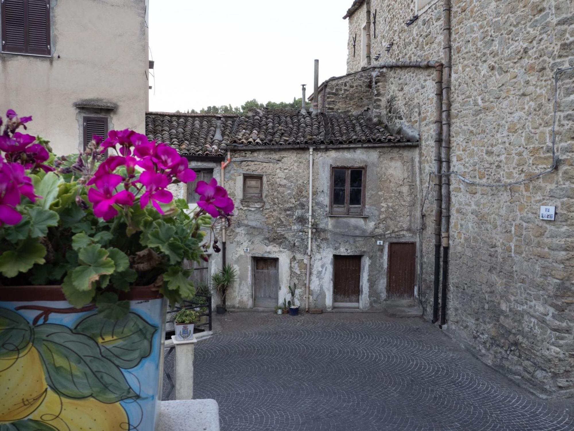 La Casa Della Nonna Apartment Cammarata Exterior foto